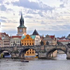 Прага