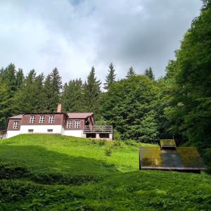 Гаррахов