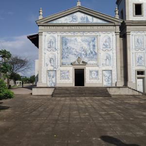 Либревиль