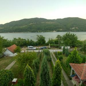 Дони-Милановац