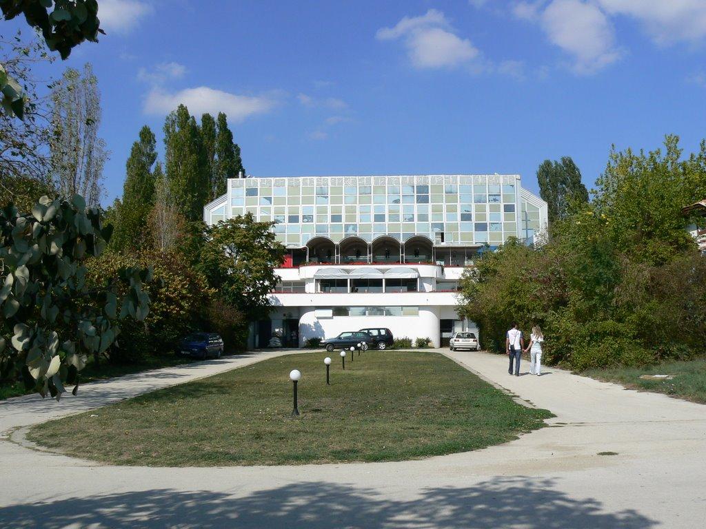 Варненский Дельфинарий